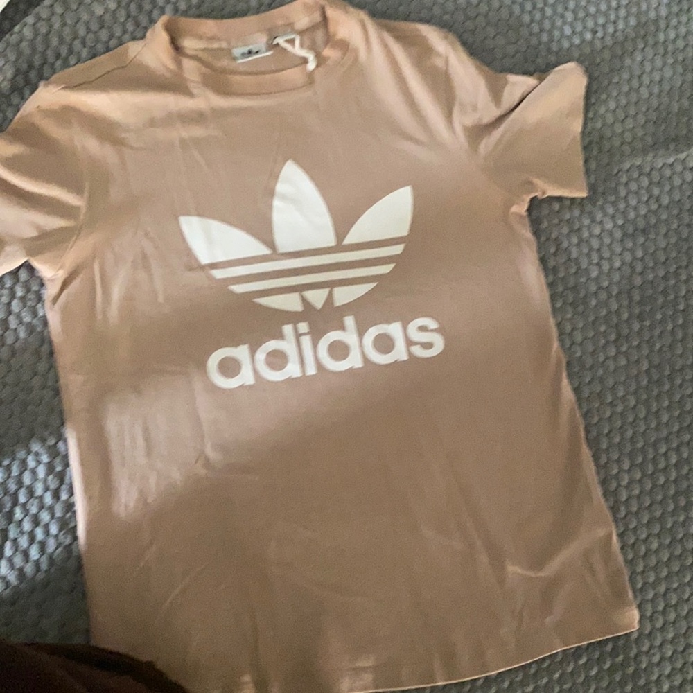 Small Adidas top like new
